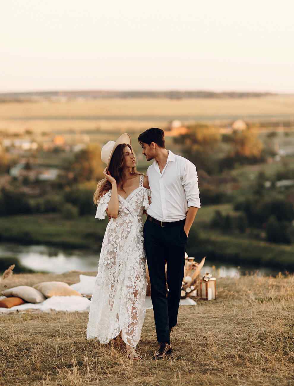 https://isaiahandpiper.com/wp-content/uploads/2020/10/home_02_image_01.jpg